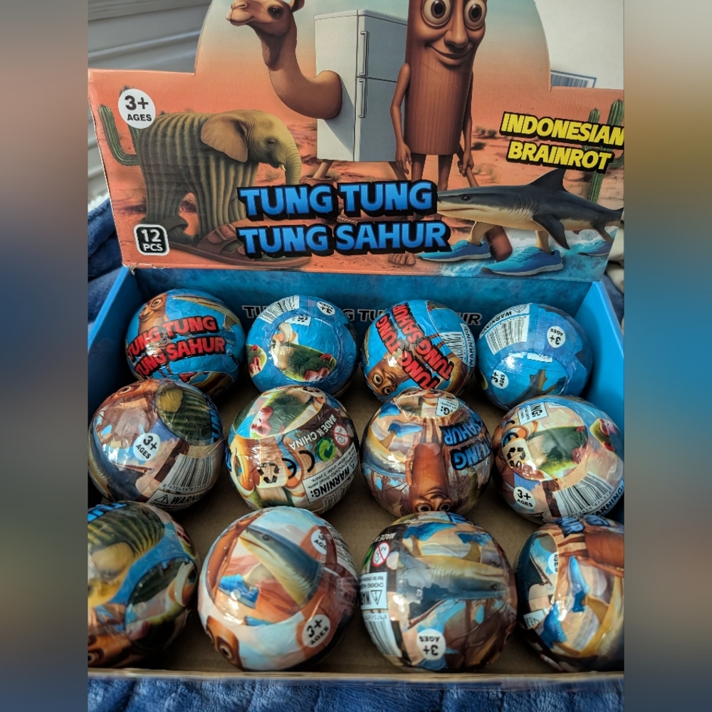 🦋 1 Italian Brain Rot Mystery Ball